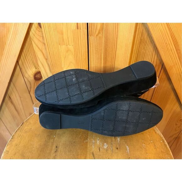 Vaneli 'Darlene' in black suede A perforated vamp and slim ankle strap size 8.5 - Picture 7 of 8